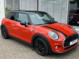 MINI Cooper +Navi+AppleCarPlay+SHZ+LED+PDC+Sportsitze - MINI Cooper in Freiburg