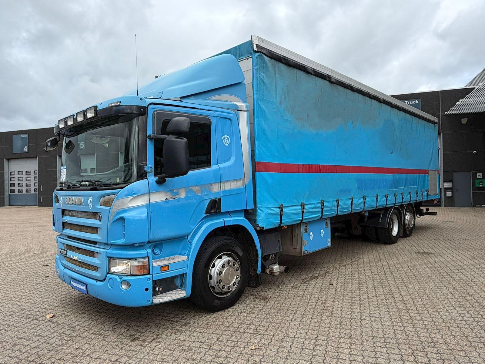 Scania P280 6X2-4