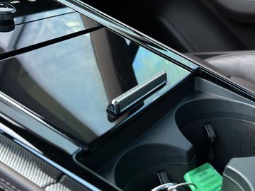 Porsche Panamera - 11