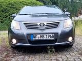 Toyota Avensis Combi 2.0 D-4D RFK AHK Standheiz Tüv neu