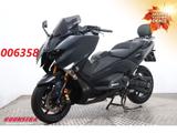 Yamaha T-Max 530 Black Max Akrapovic - YAMAHA MAX