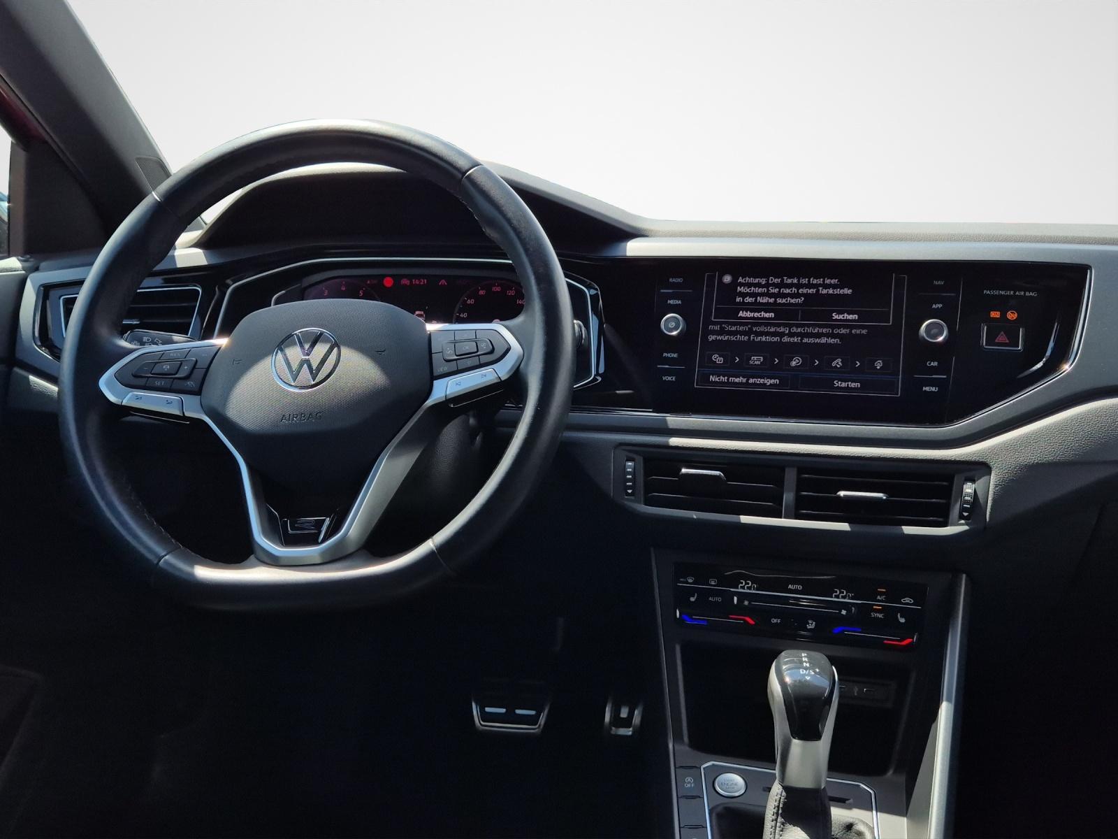 Volkswagen Taigo 1.5 TSI DSG R-Line  Panodach AHK Navi LED 