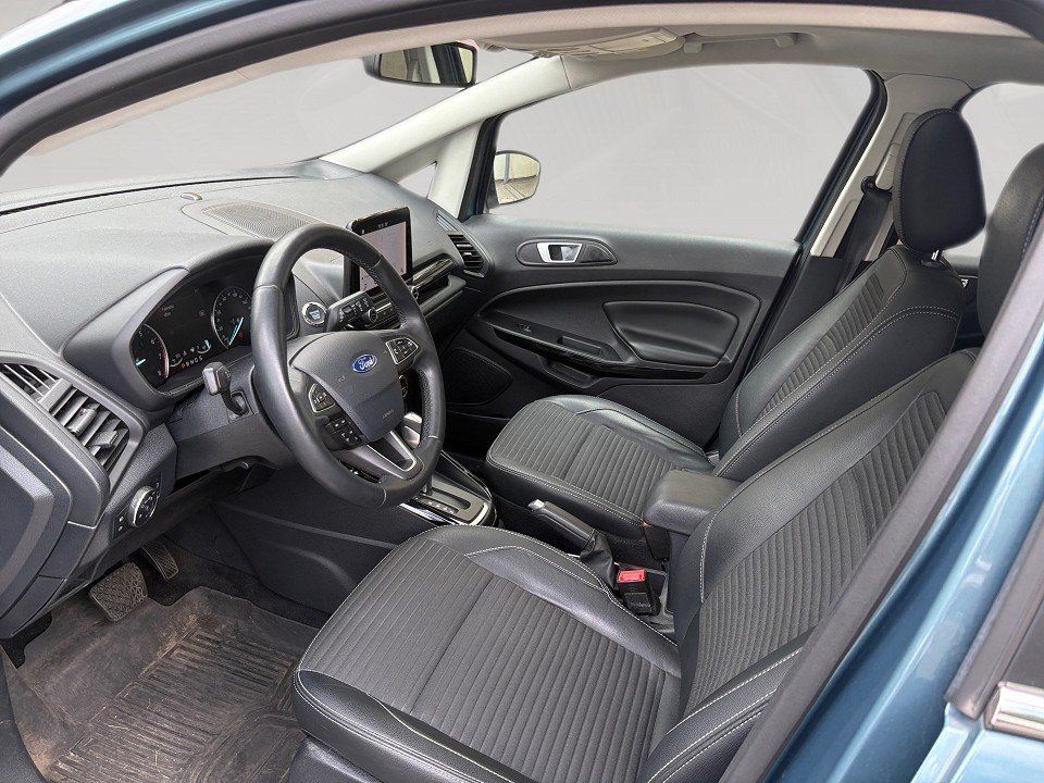 Fahrzeugabbildung Ford EcoSport 1.0i 125PS A/T EcoBoost Titanium