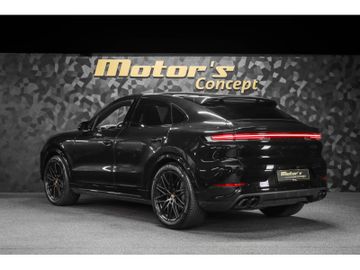 Porsche Cayenne - 7