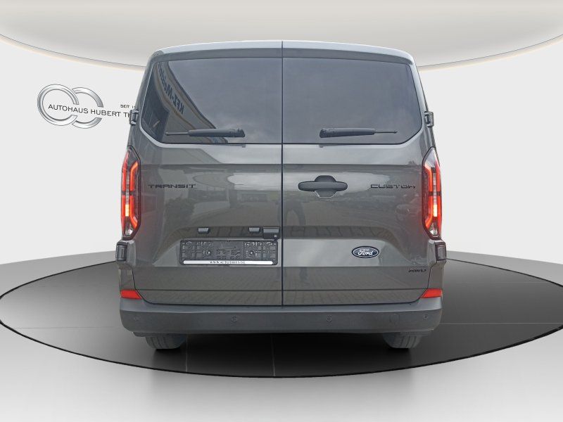 Fahrzeugabbildung Ford Tourneo Custom L2 320 2.0 EcoBlue Aut. ACC+LED+N