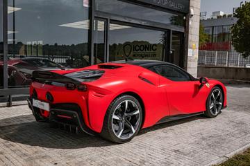 2021 Ferrari SF90 缩略图 11