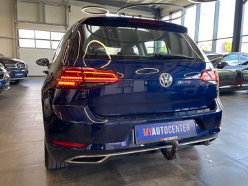 Volkswagen Golf VII Lim. Highline BMTStart-Stopp *AHK*LED*