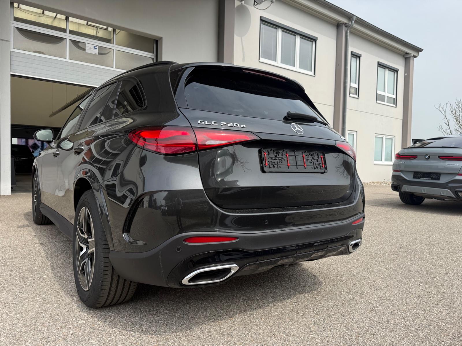 Mercedes-Benz GLC 220 d 4Matic*Premium Plus*AHK*