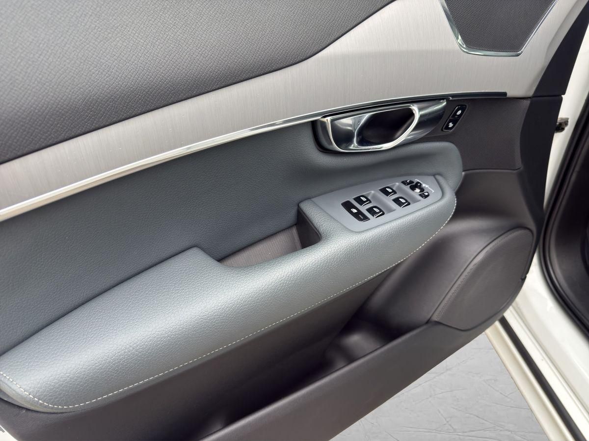 Volvo XC90 - Bild 11