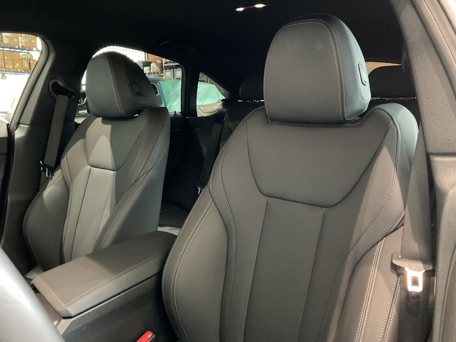 Fahrzeugeinzelansicht 12 Fahrzeugabbildung BMW 430i xDrive |M Sportpaket |Driving Assistant Pro