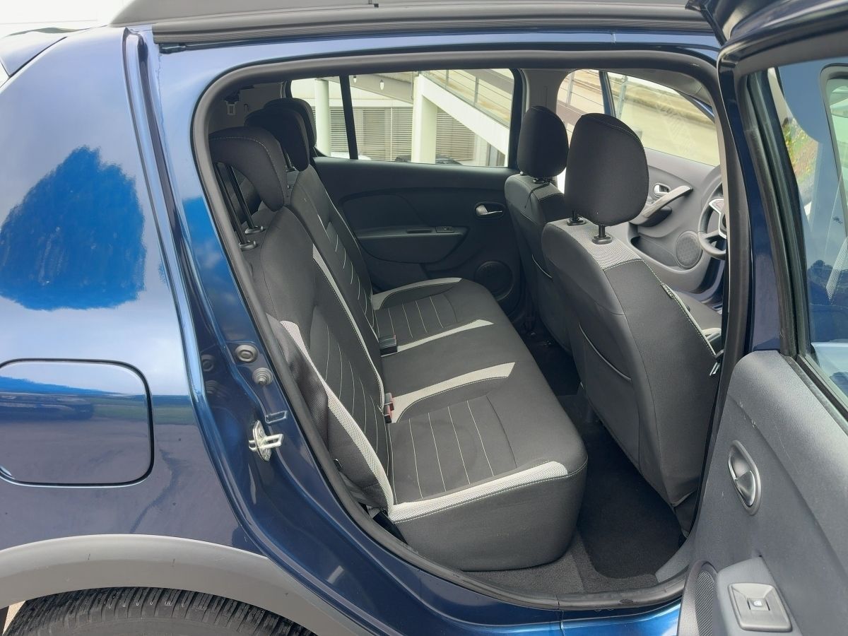 Fahrzeugabbildung Dacia Sandero Stepway Prestige TCe 90