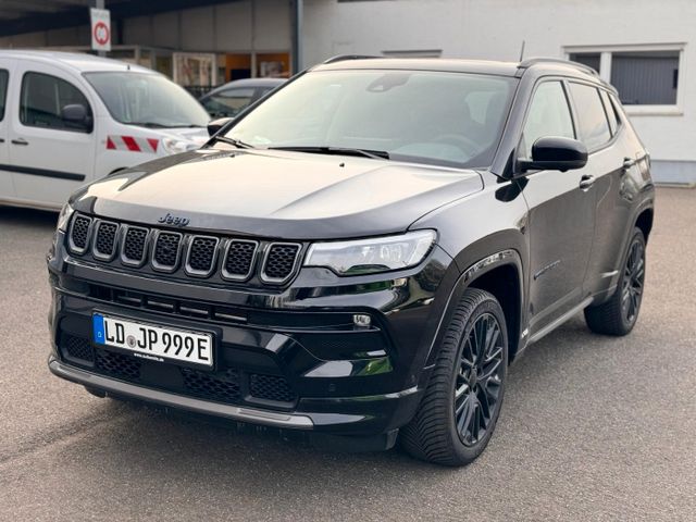 Jeep Compass 1.3 Plug-In Hybrid S Pano Winter-Paket