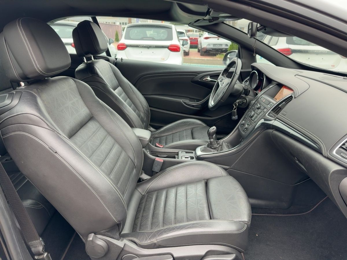 Cascada 1.6 SIDI Turbo Innovation ecoFlex