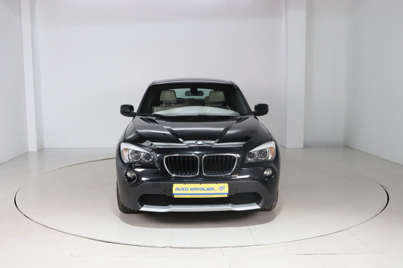 Fahrzeugabbildung BMW X1 xDrive20d * Navi * Xenon * Memory * Leder