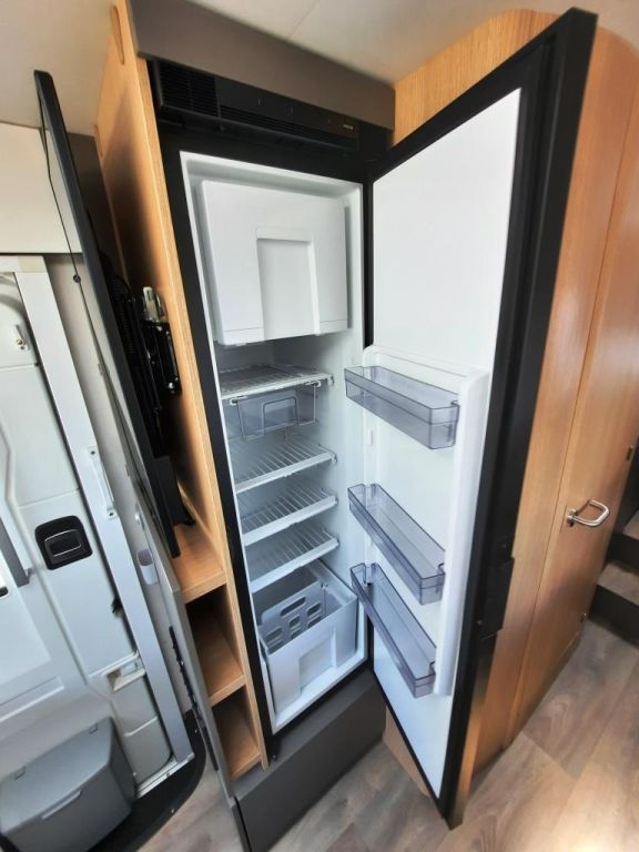 Fahrzeugabbildung LMC Tourer T 660 G SAT/TV/Solar/Luftfeder HA