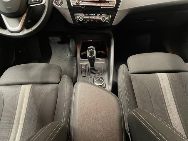 X1 sDrive 18 i Advantage LED NAVI PDC TEMPOMAT