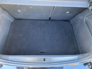 Bild 9 Opel Corsa GS NAVI/PDC V+H+CAM/SHZ+LHZ/TOTWINKEL/17Zo