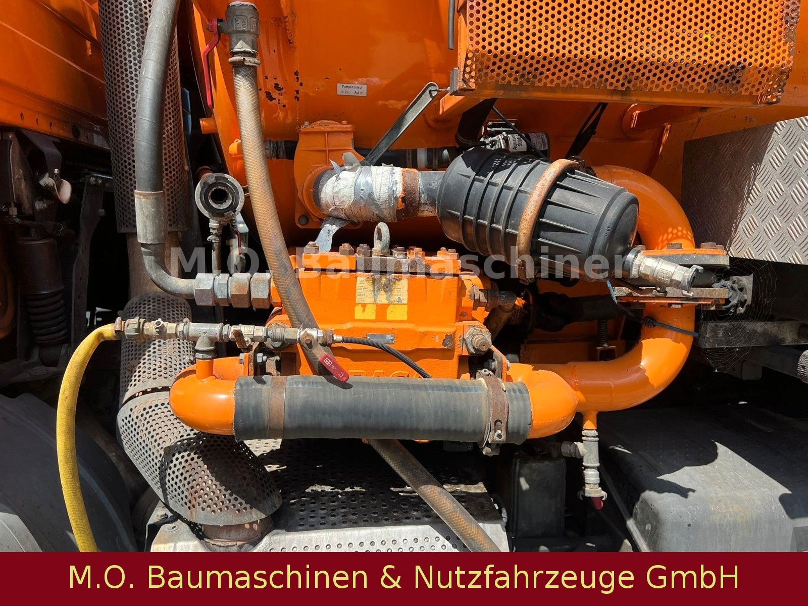Fahrzeugabbildung Mercedes-Benz Actros 2636/Euro 5/6x4/12,6 m³ Leistikow / Uraca