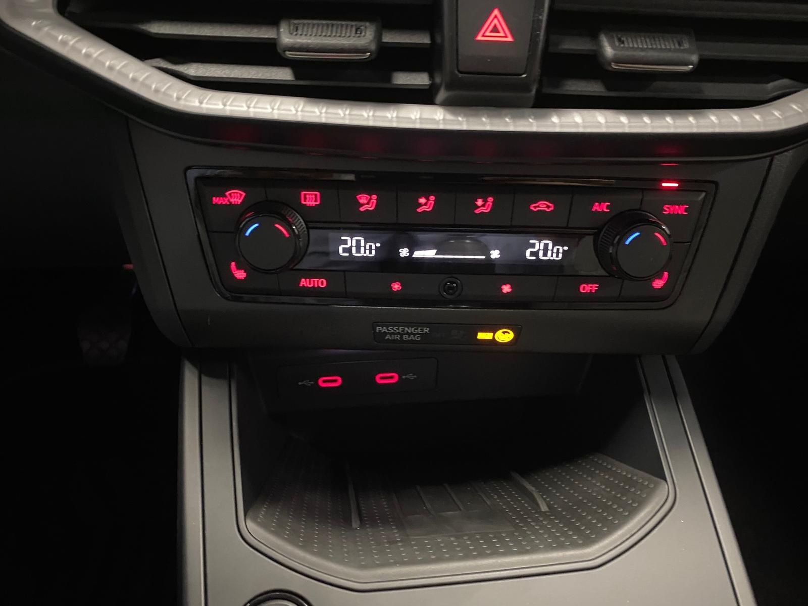 Fahrzeugabbildung SEAT Ibiza 1.0 TSI FR APP+KLIMA+ACC+RFK+5J GARANTIE++