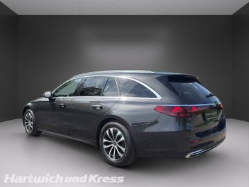 Mercedes E 200 - 6
