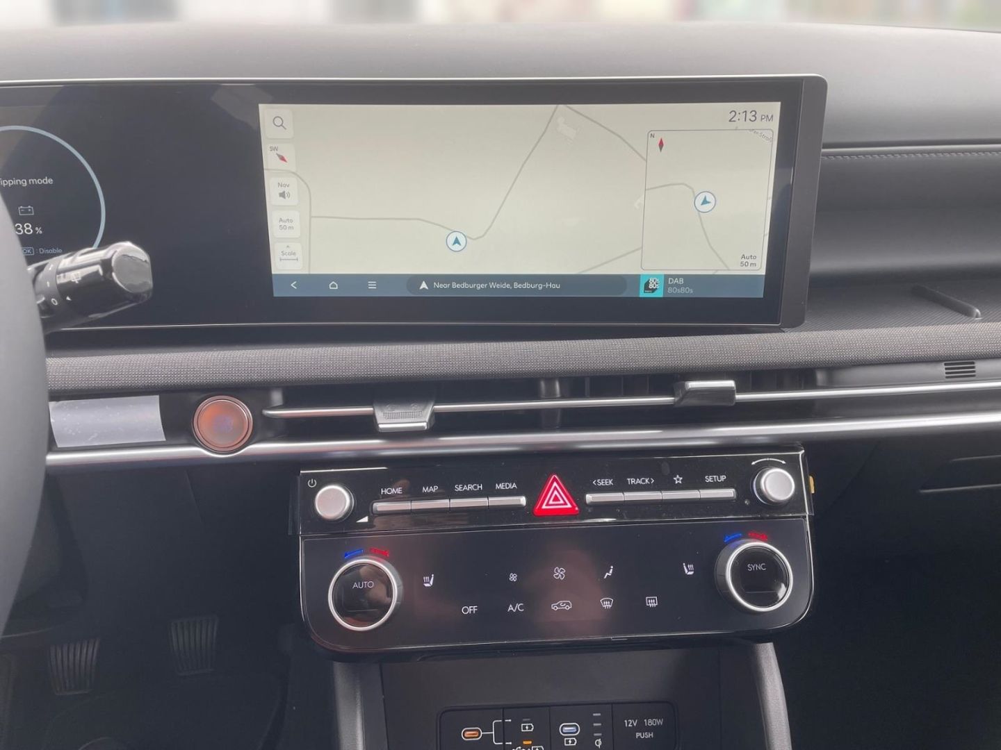 Fahrzeugabbildung Hyundai Tucson 1.6T Select 2WD Design Navi Kamera Rückfa