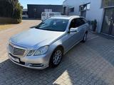 Mercedes-Benz E 220 CDI T BlueEFFICIENCY ELEGANCE