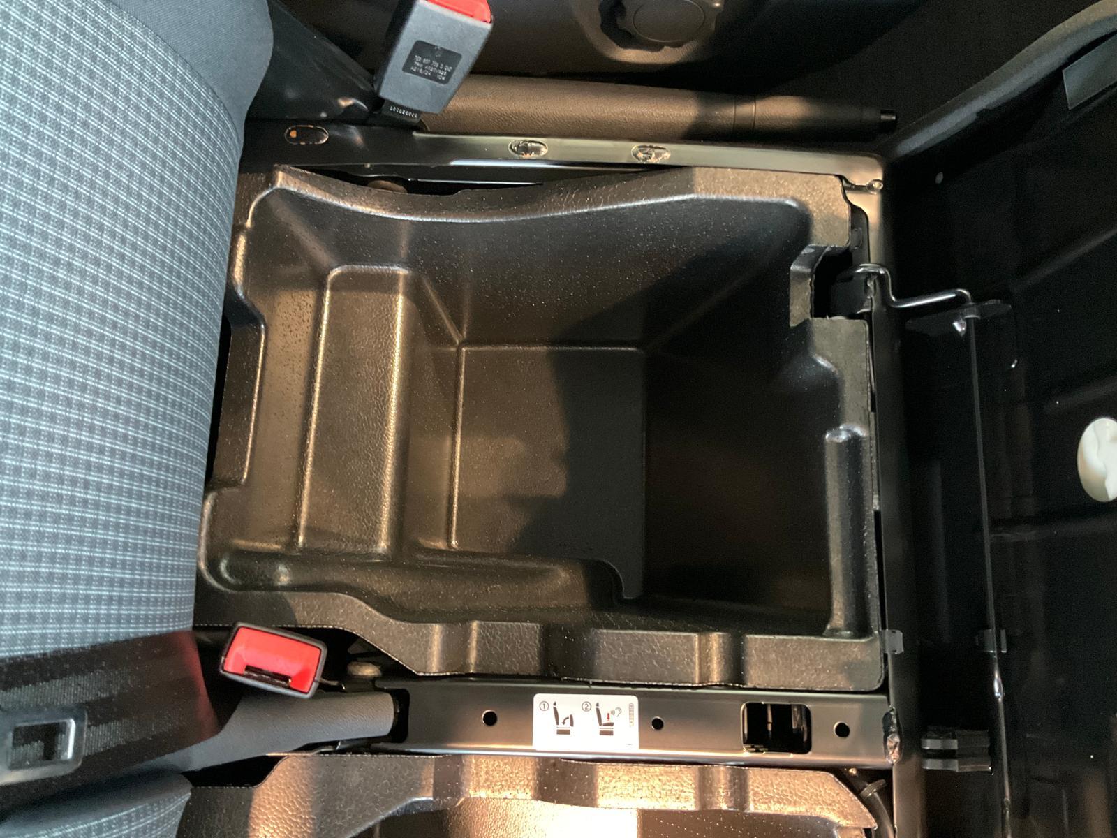 Volkswagen T6.1 Transporter 2.0TDI Kasten 150PS EPH SHZ APP
