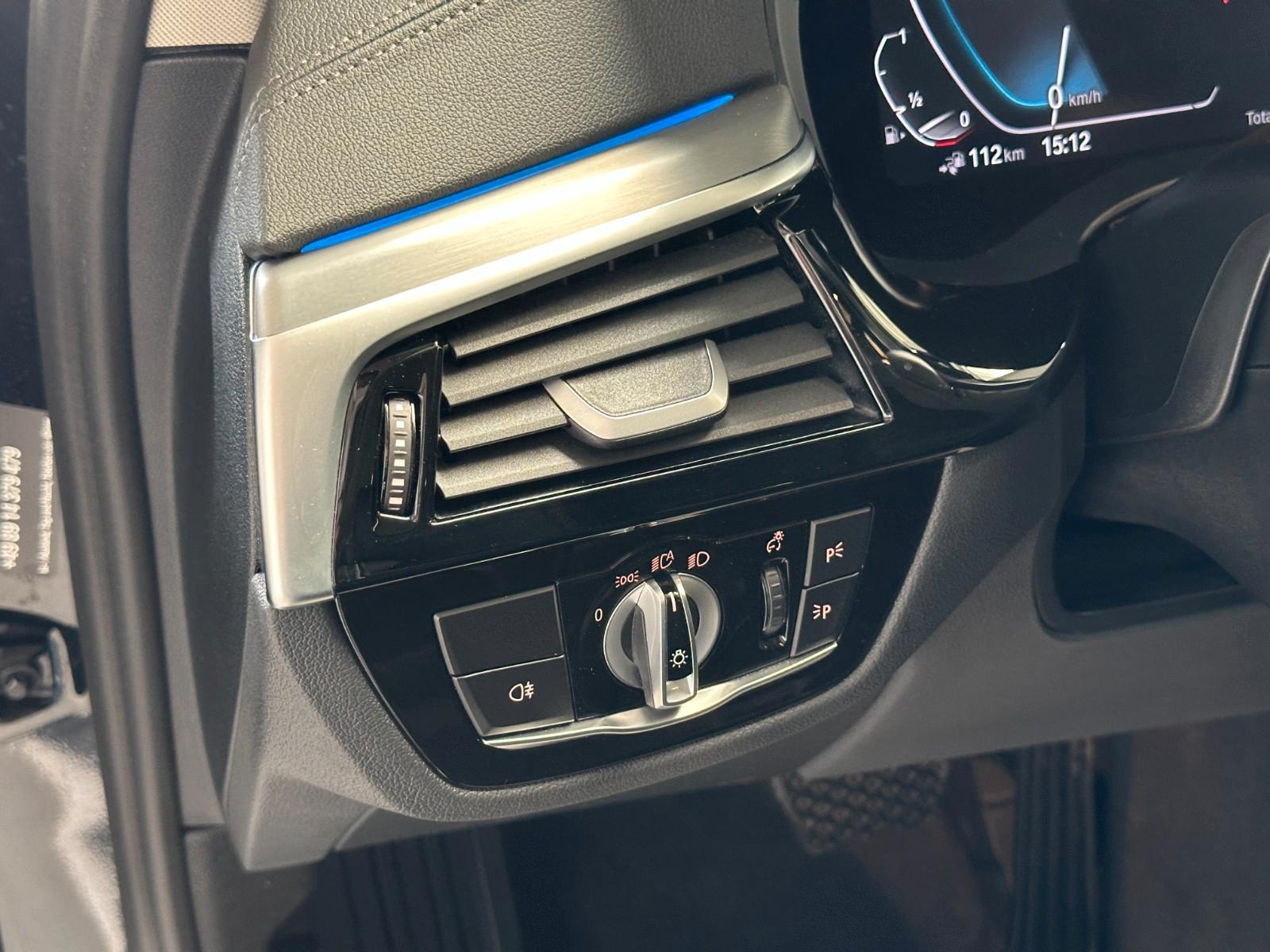 BMW 530e Touring Aut Luxury Line Navi*Leder*LED*1.Hd