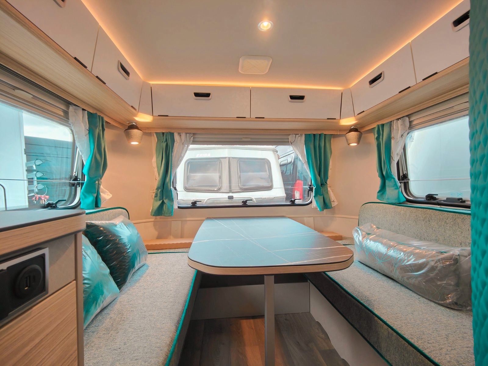 Fahrzeugabbildung HYMER / ERIBA / HYMERCAR Touring 560 Urban - SUMMER-SALE -
