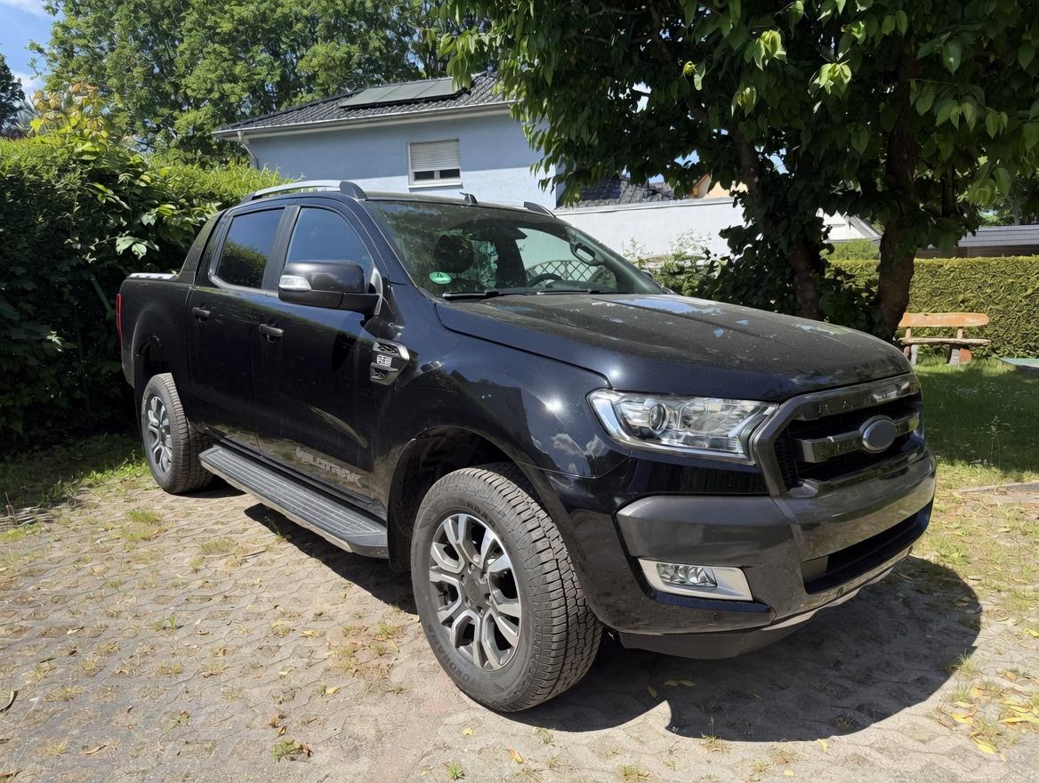 Ford Ranger Wildtrak Doppelkabine 4x4 Standheiz. AHK