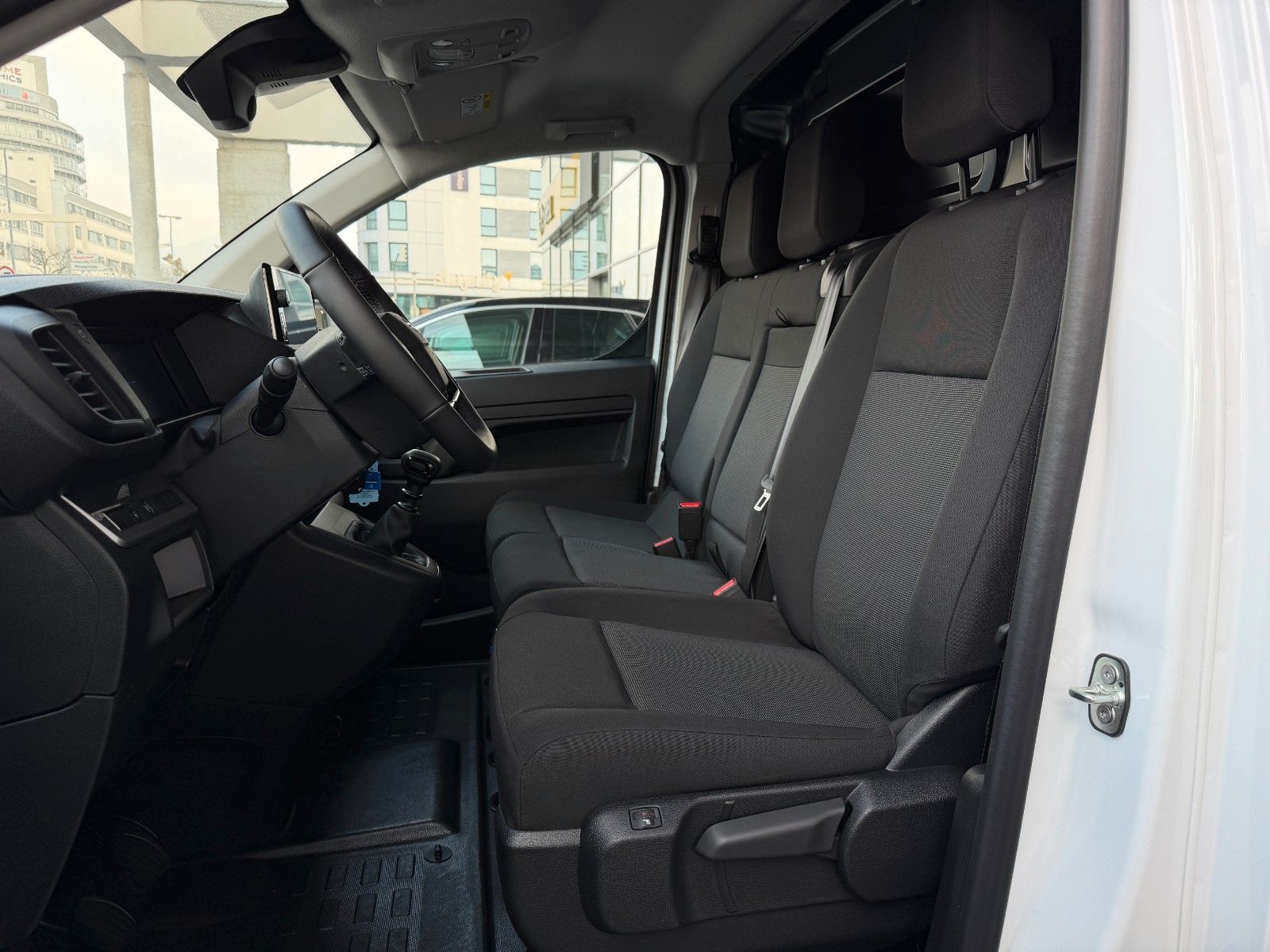 Fahrzeugabbildung Opel Vivaro Kasten 1.5 D (L2) Basis M Kamera,LED,PDC