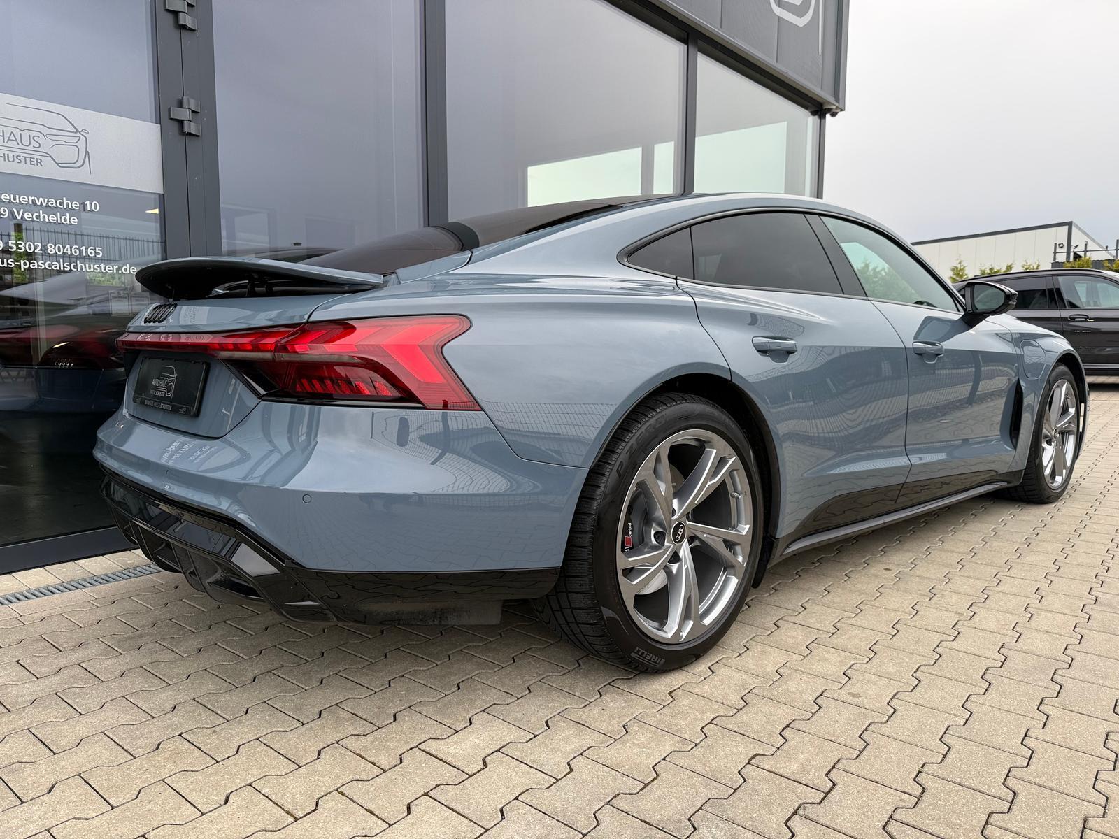 Audi e-tron GT quattro/PANO/LUFT/MATRIX/KAMERA/SOUND/