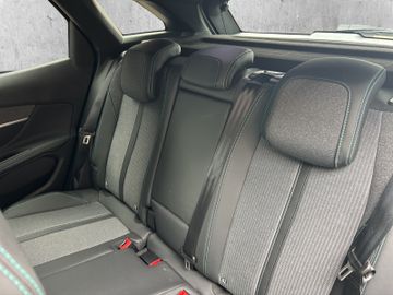Peugeot 3008 Allure Pack 1.2 PureTech 130 Kam.+KeyLess