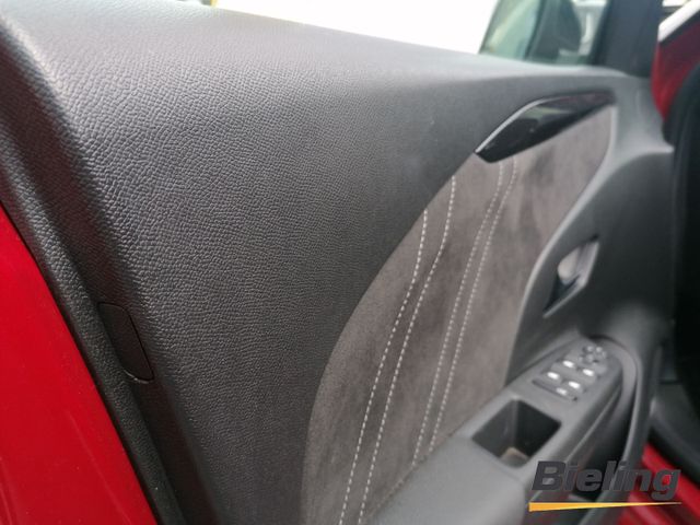 Corsa F 1.2l Turbo ULTIMATE - NAVI , Parkpilot m