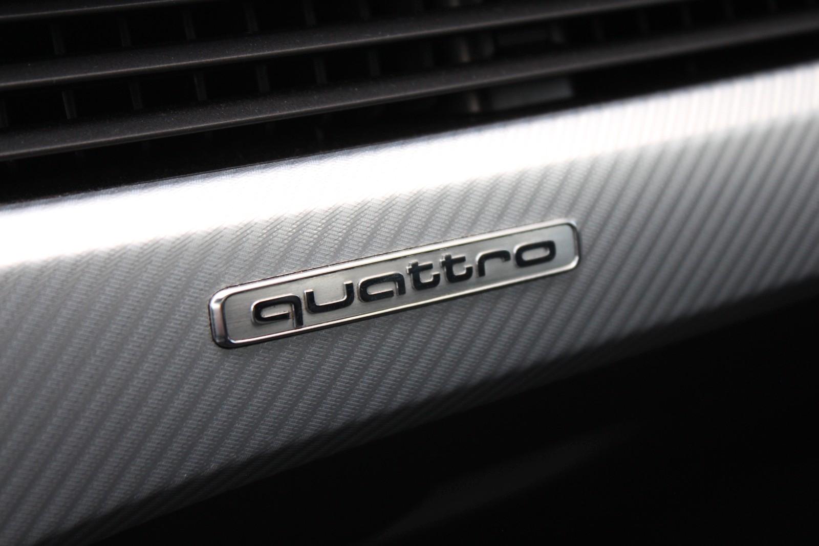 Audi A5 2.0 TFSI Coupe quattro LED*Panorama*R-Kamera