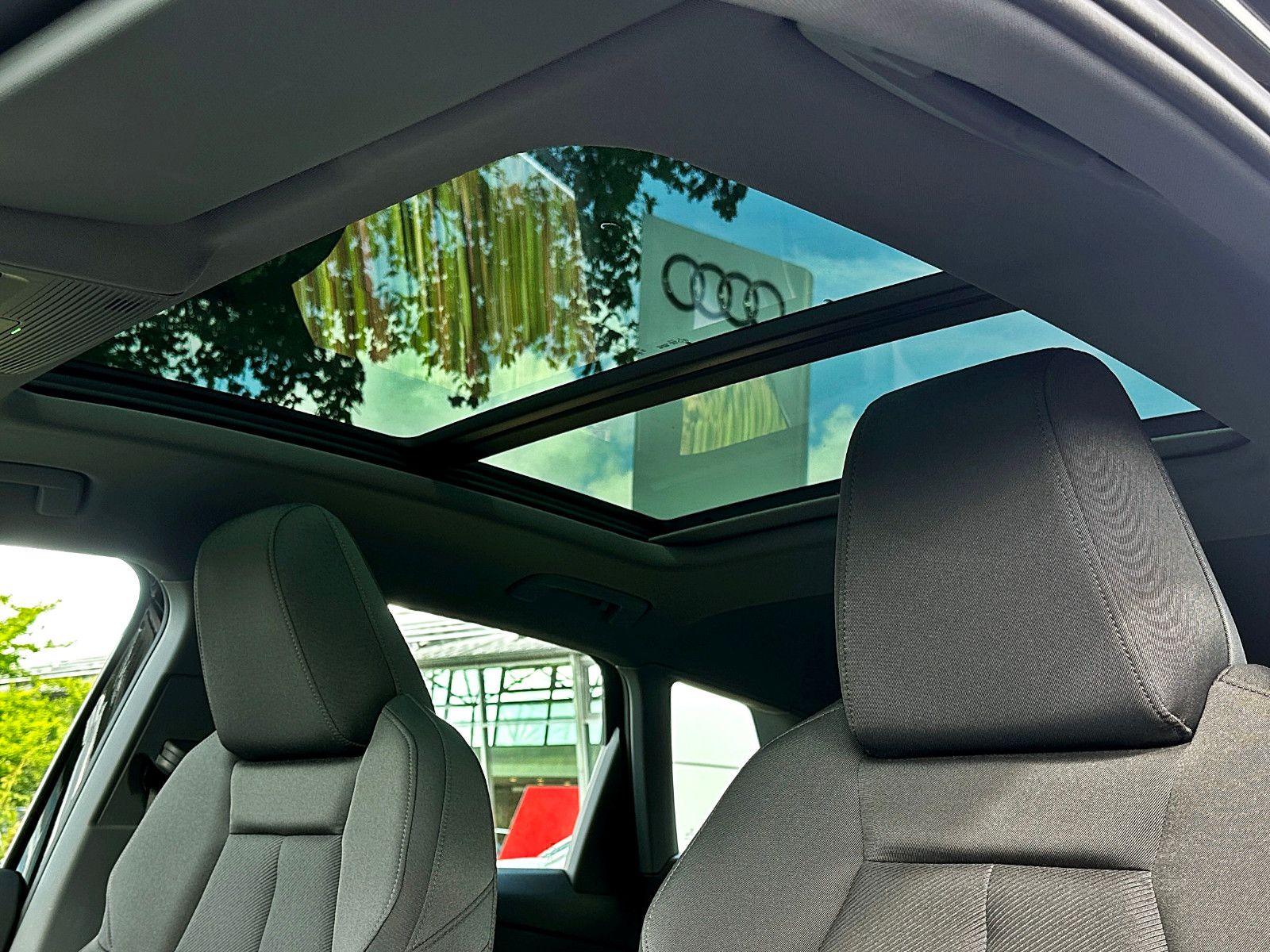 Audi Q4 e-tron - Bild 11