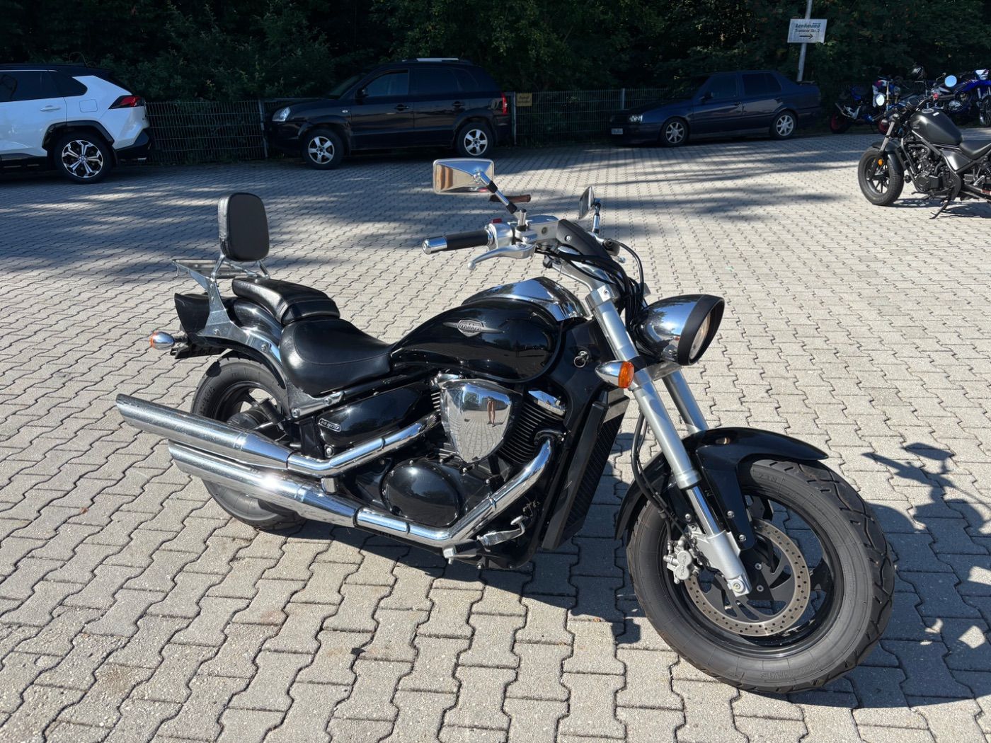 Fahrzeugabbildung Suzuki VZ 800 Intruder wenig KM