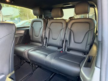 Mercedes V 250 - 12