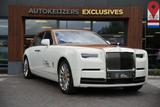 Rolls-Royce Phantom 6.7 V12 Starlight Headliner Rear Theatre - Rolls-Royce Phantom: V