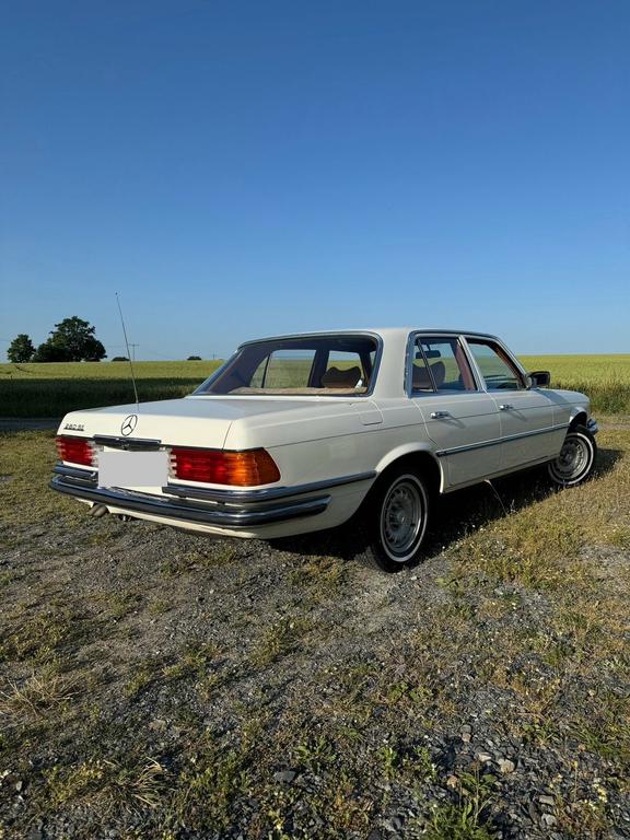 Mercedes-Benz 280