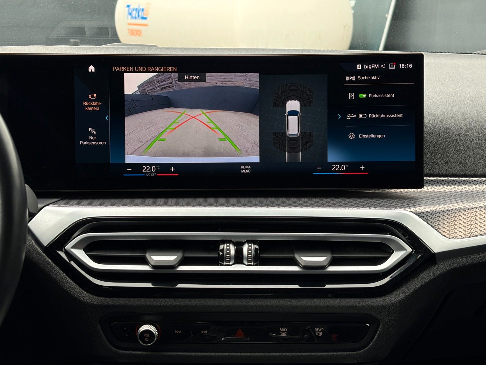 Fahrzeugabbildung BMW 320i Touring M Sport ACC CAM 3Z-Kl. SHZ Ambiente