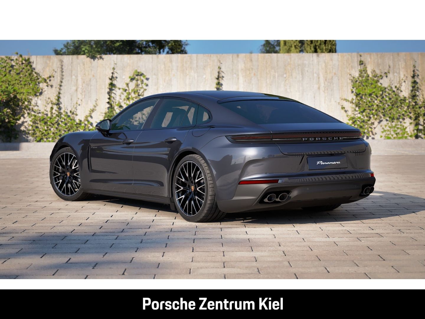 Porsche Panamera 4 E-Hybrid imagem 3