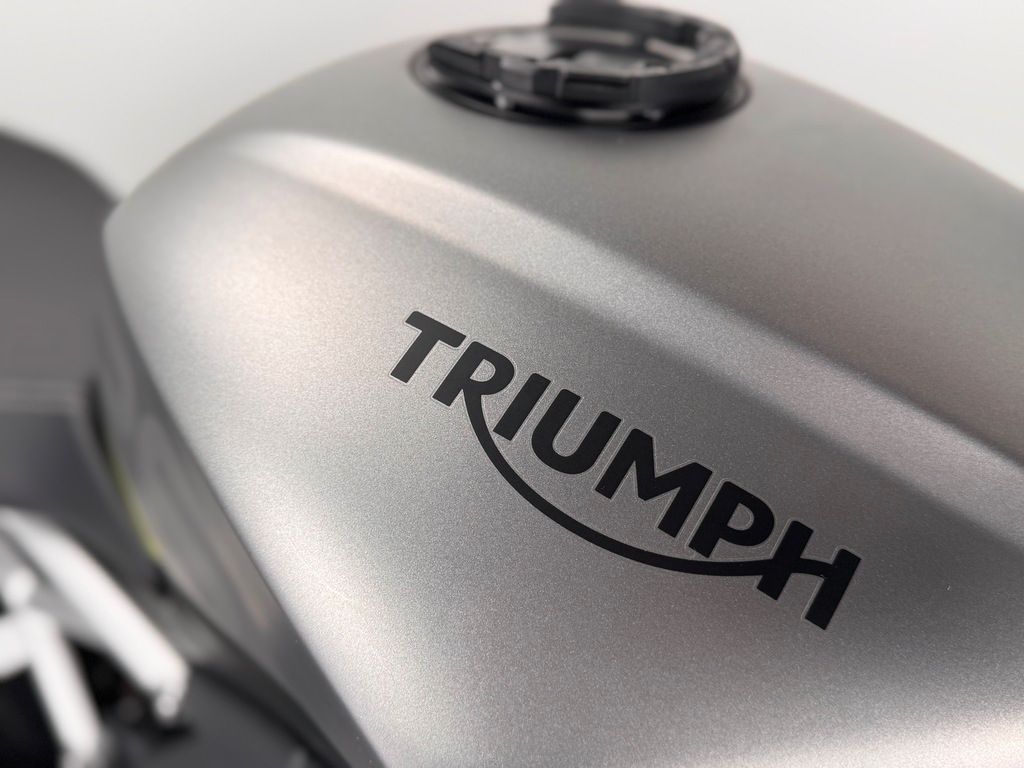 Fahrzeugabbildung Triumph SPEED TRIPLE 1200 RS *TOP-ZUSTAND *1. HAND