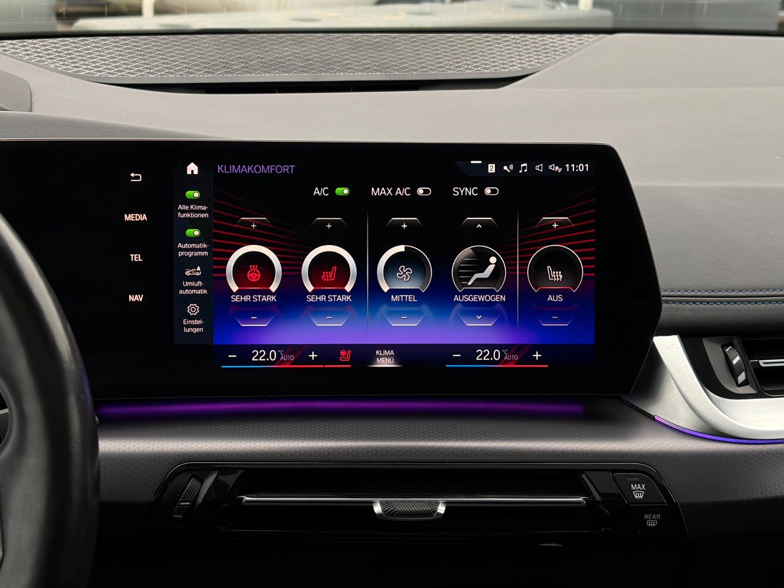 Fahrzeugabbildung BMW 223i Active Tourer M Sport Pano Massage H&K AHK