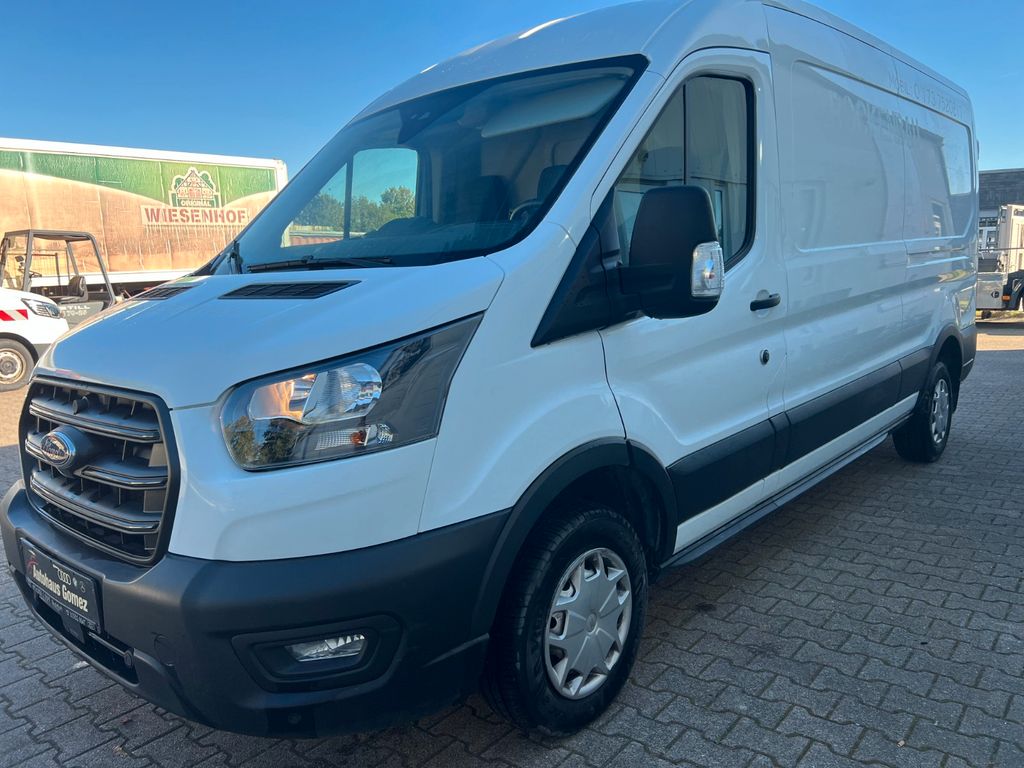 Image of Ford Transit