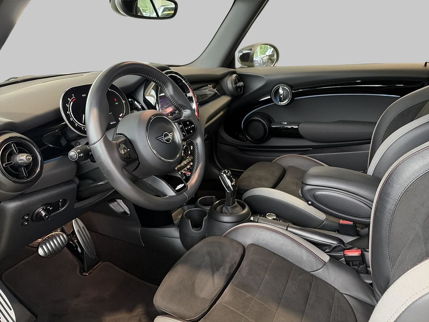 MINI Cooper Cabrio - Bild 9