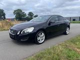 Volvo S60 2.0 D3 Summum Xenon Leder Navi SHZ - Volvo S60 Summum mit Diesel-Antrieb