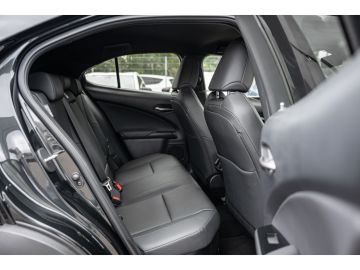 Lexus UX - 7