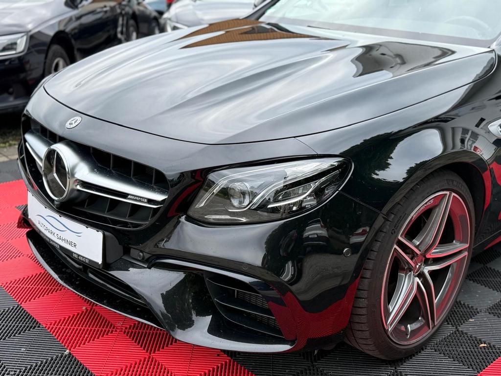 Mercedes-Benz E 63 AMG