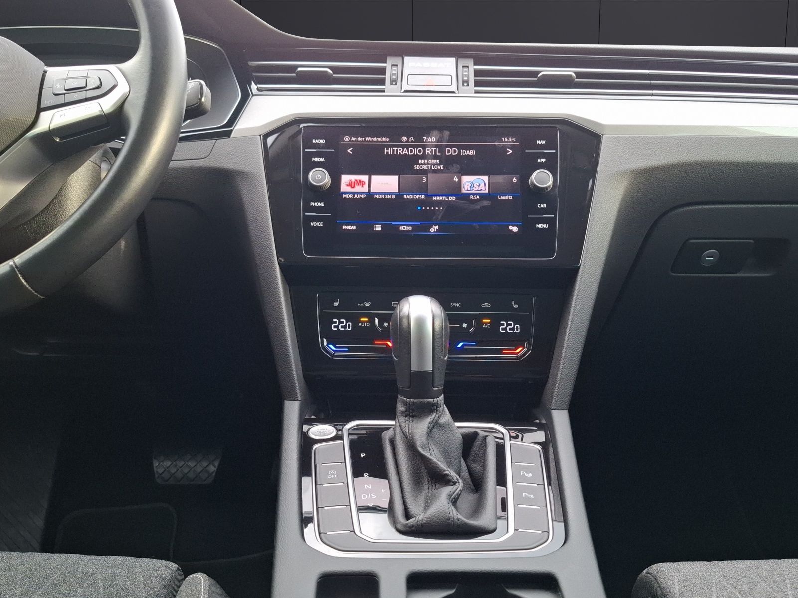 Fahrzeugabbildung Volkswagen Passat Variant TDI Business DSG Matrix Navi ACC
